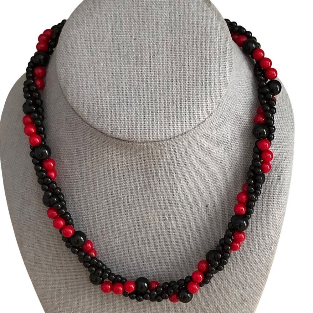 Vintage 50's 60's Red & Black Spiral Twist Beaded Choker Necklace Whimsygoth 14"